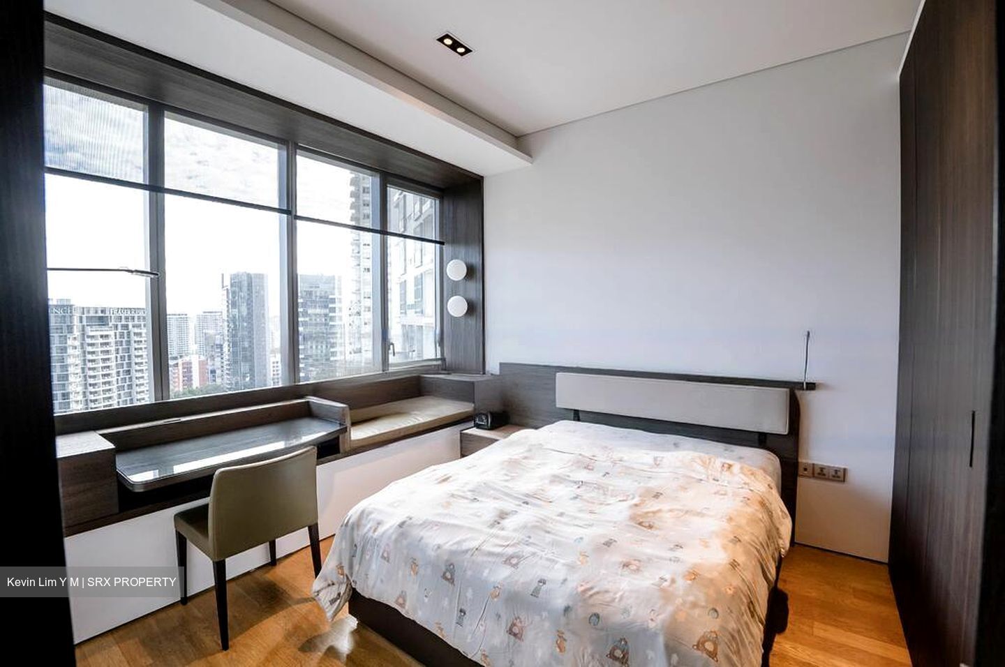TwentyOne Angullia Park (D9), Condominium #443599391